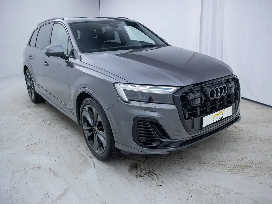 Audi Q7 - Thumbnail 3