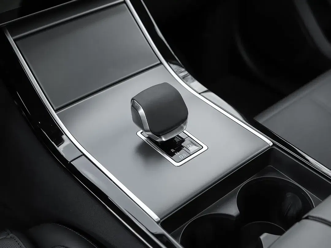 Land Rover Range Rover Velar - Thumbnail 11
