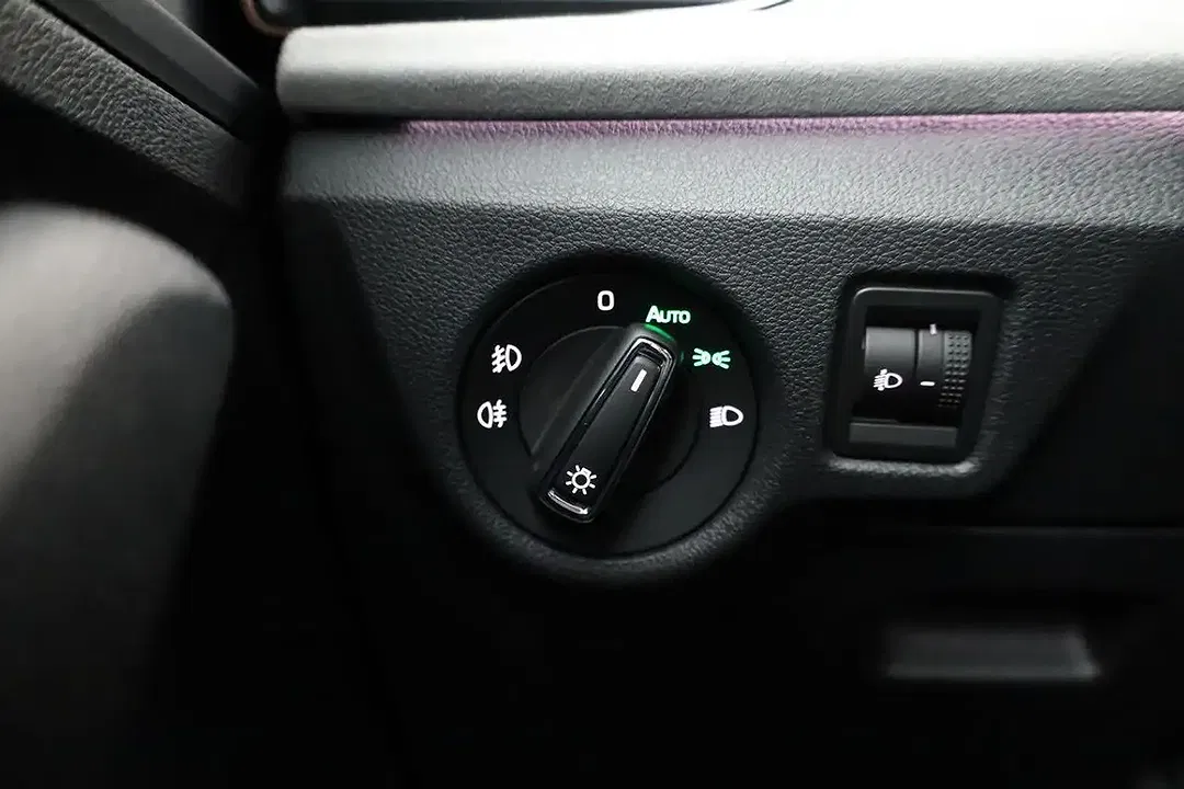 Skoda Kamiq - Thumbnail 9