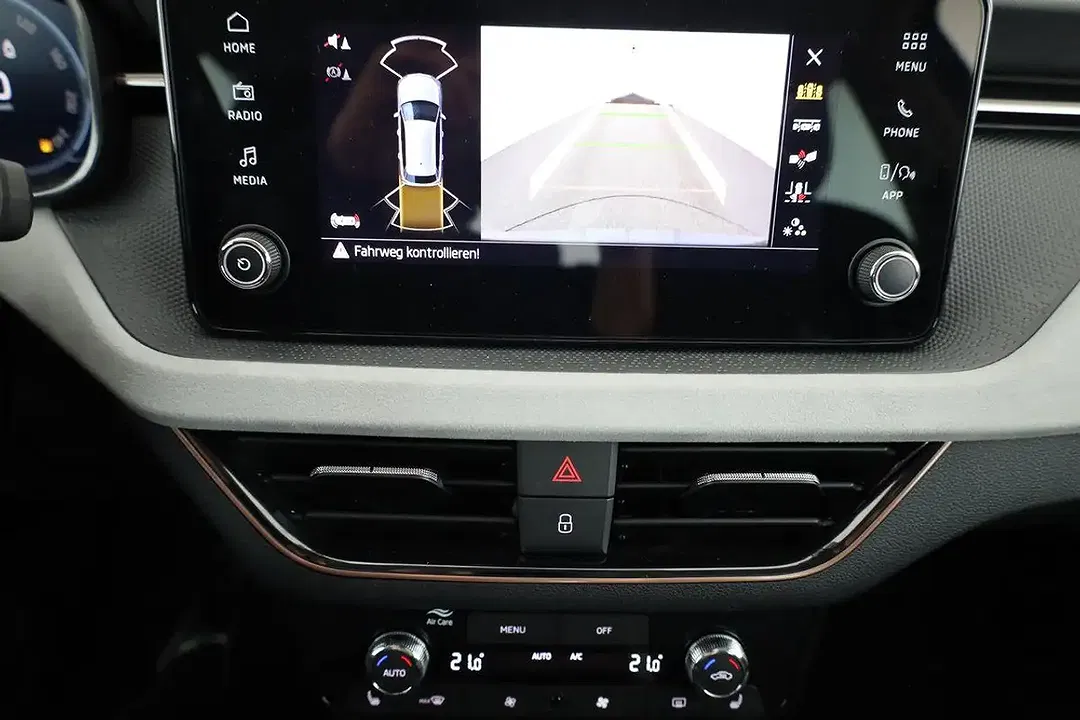 Skoda Kamiq - Thumbnail 7