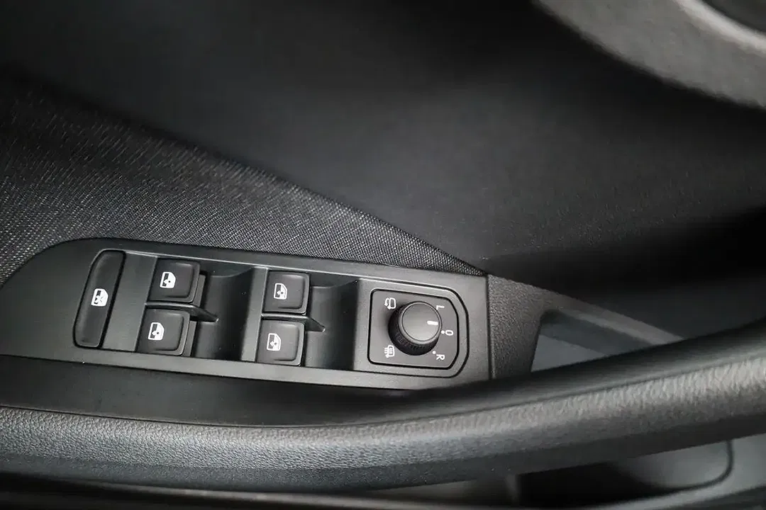 Skoda Kamiq - Thumbnail 8