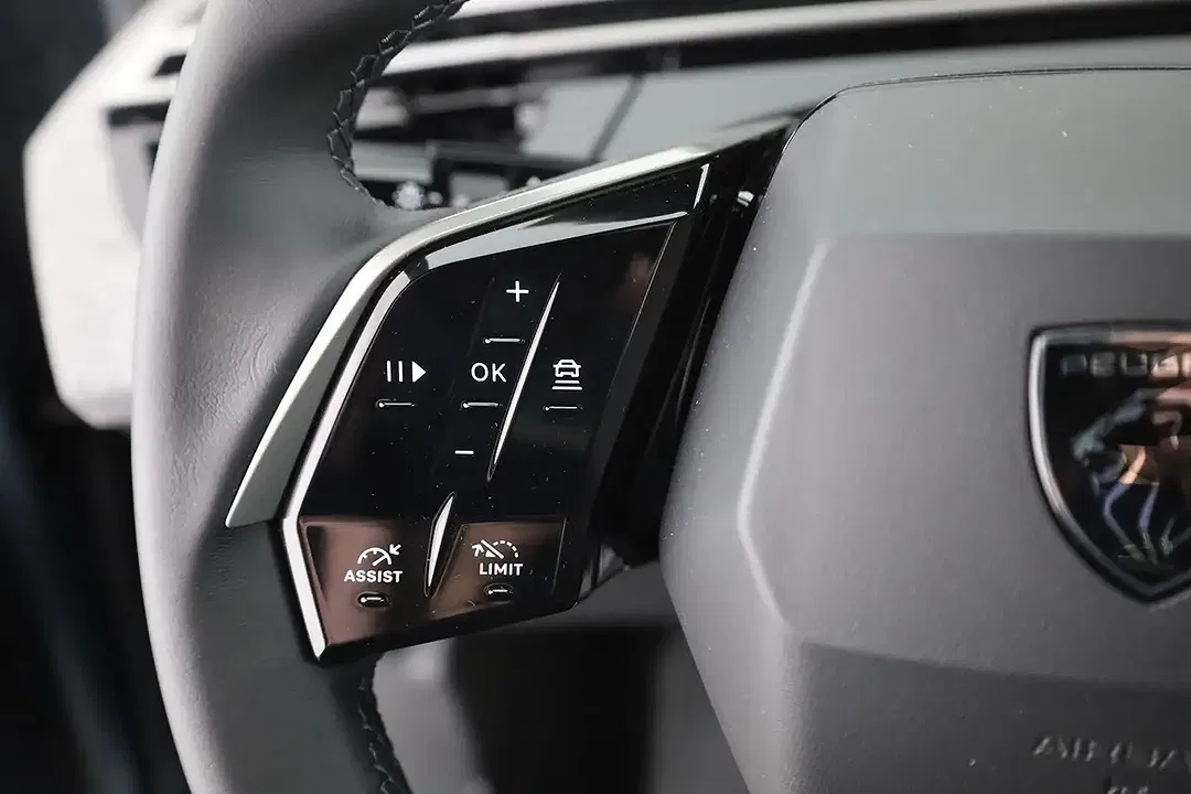 Peugeot 5008 - Thumbnail 13