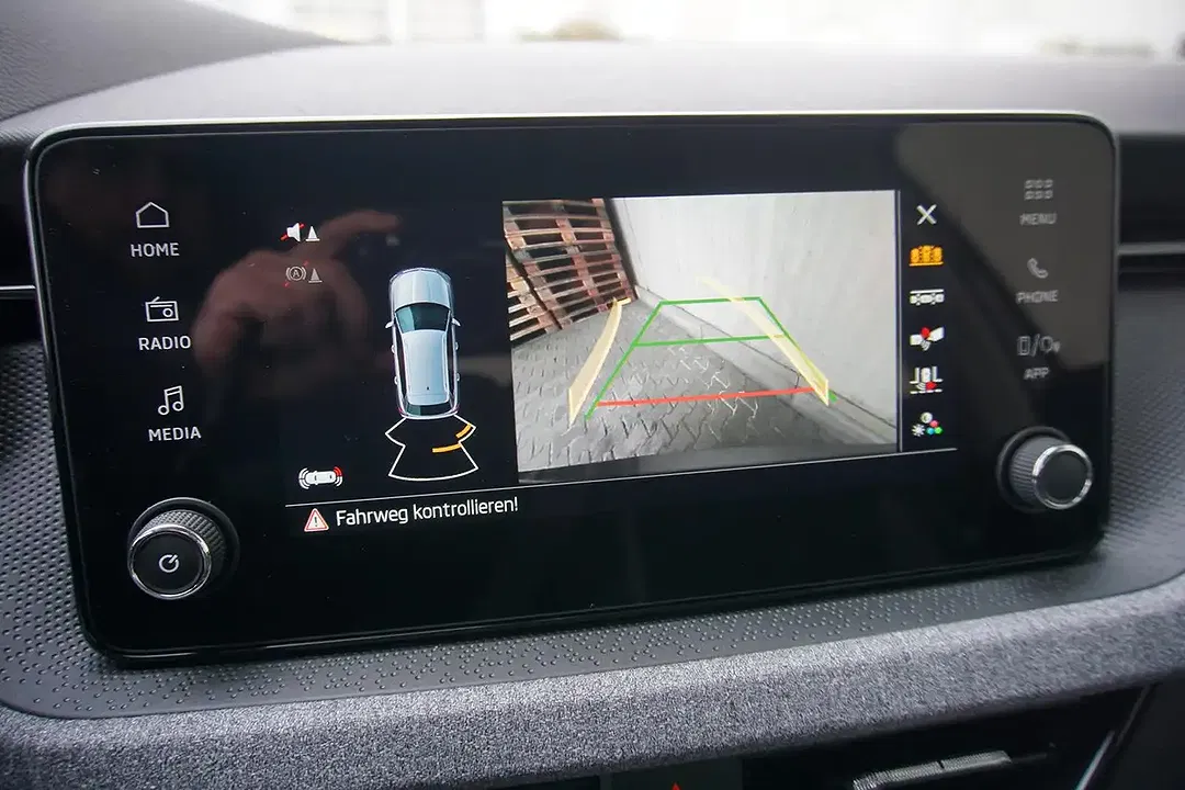 Skoda Kamiq - Thumbnail 10