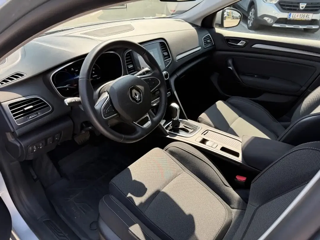 Renault Megane - Thumbnail 6