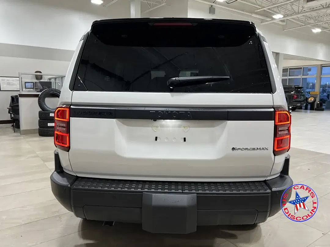 Toyota Land Cruiser - Thumbnail 4