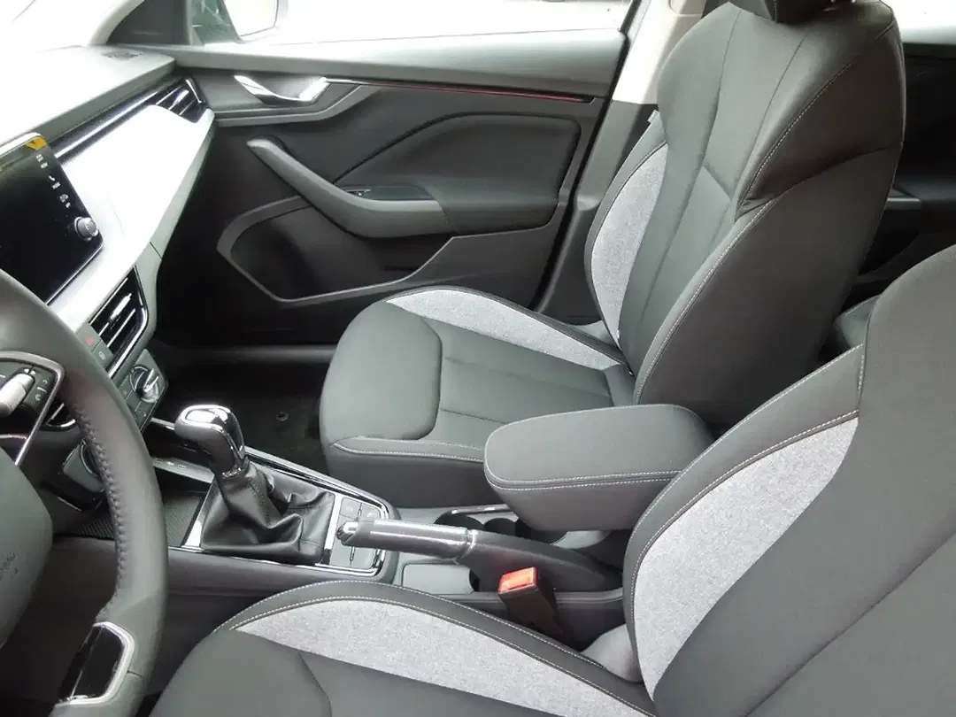 Skoda Scala - Thumbnail 10