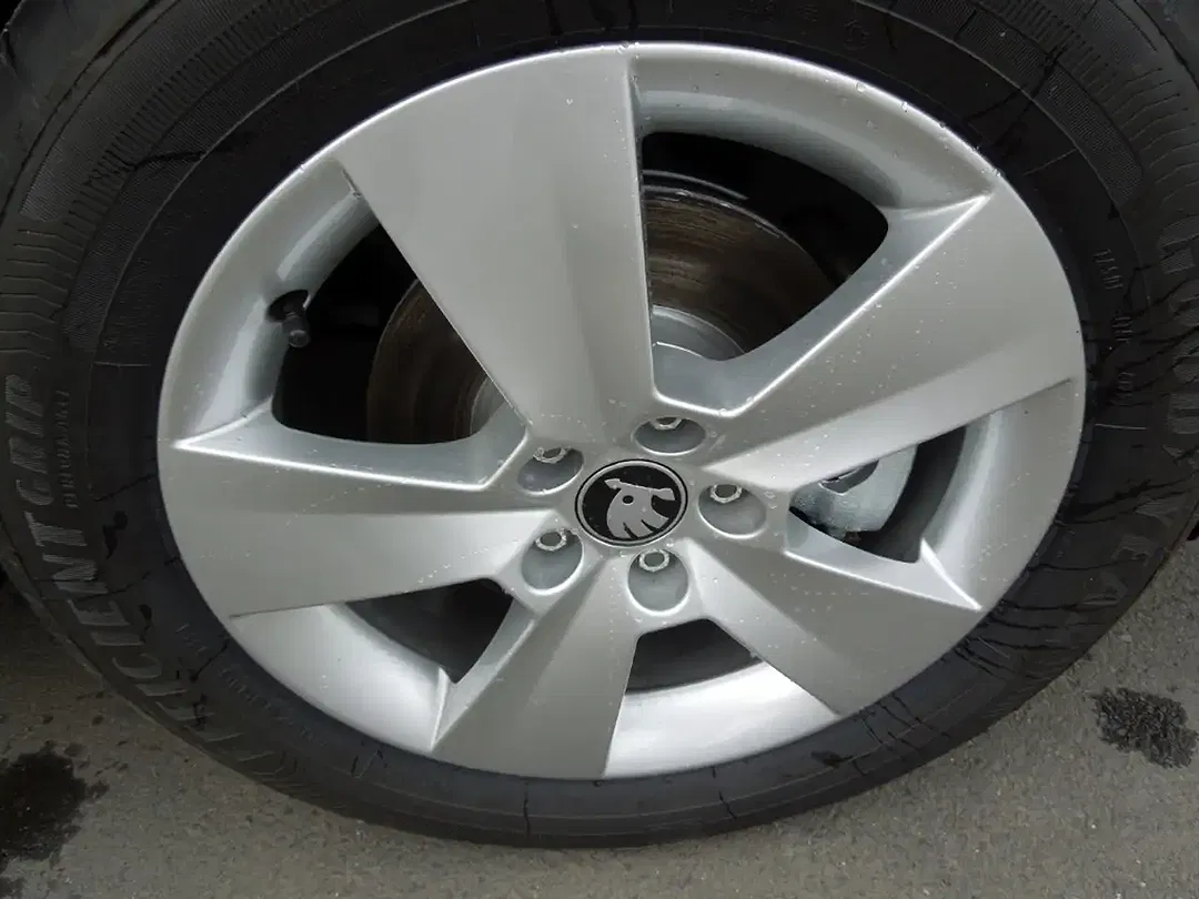 Skoda Scala - Thumbnail 14