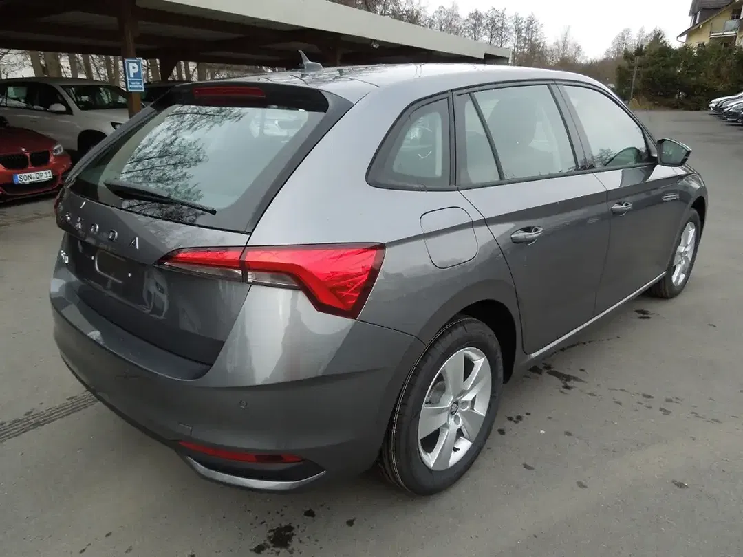 Skoda Scala - Thumbnail 4