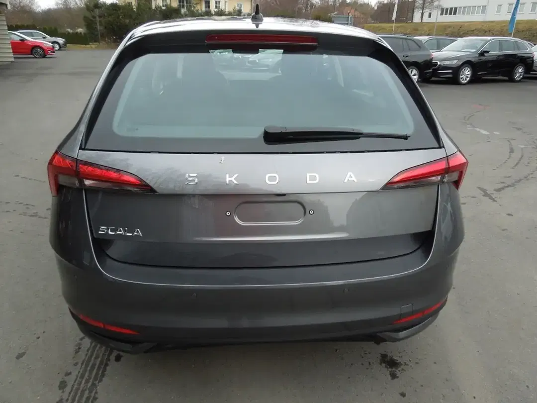 Skoda Scala - Thumbnail 5