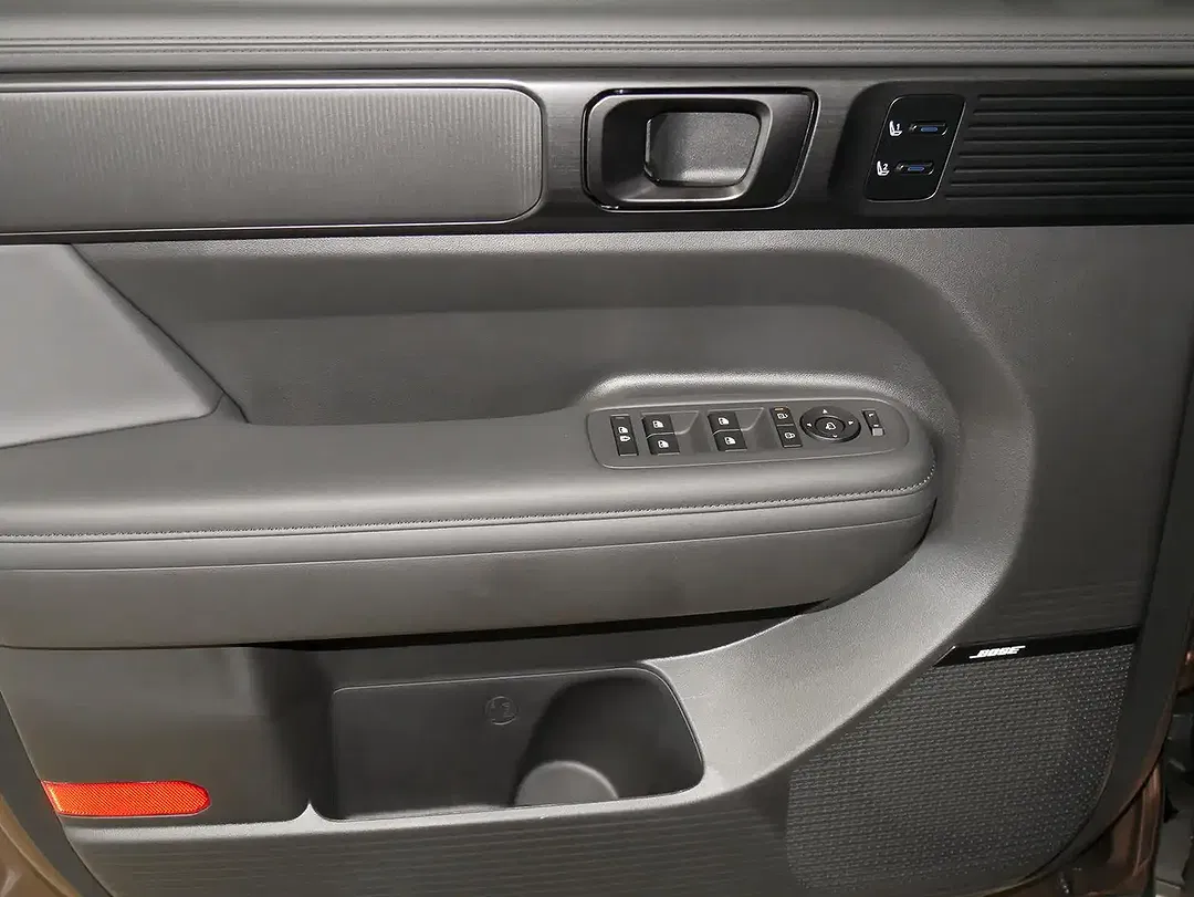 Hyundai SANTA FE - Thumbnail 15