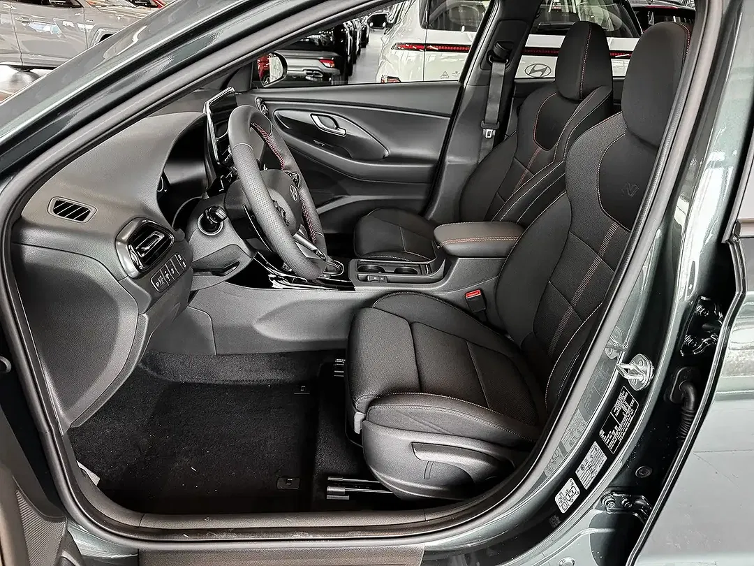 Hyundai i30 - Thumbnail 13