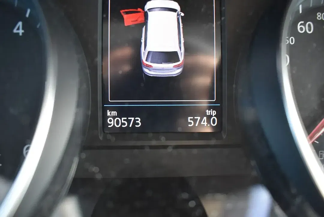 Volkswagen Passat Variant - Thumbnail 10