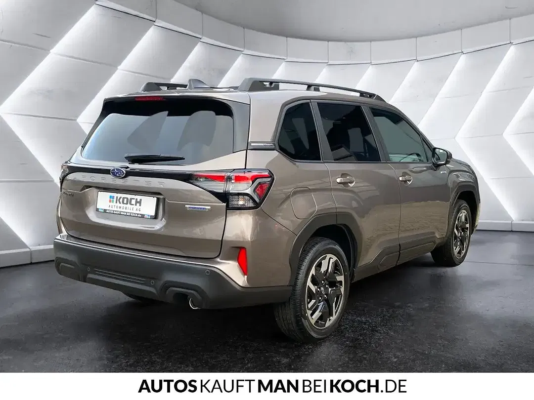 Subaru Forester - Thumbnail 3