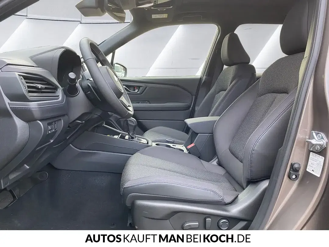 Subaru Forester - Thumbnail 5