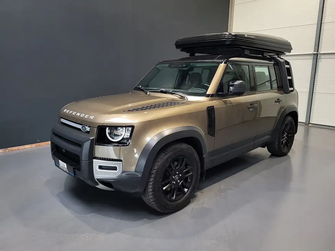 Land Rover Defender D240 First Edition 110