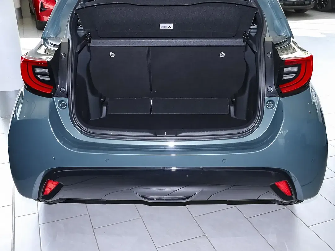 Mazda 2 - Thumbnail 11