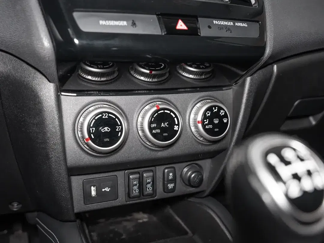 Mitsubishi ASX - Thumbnail 11