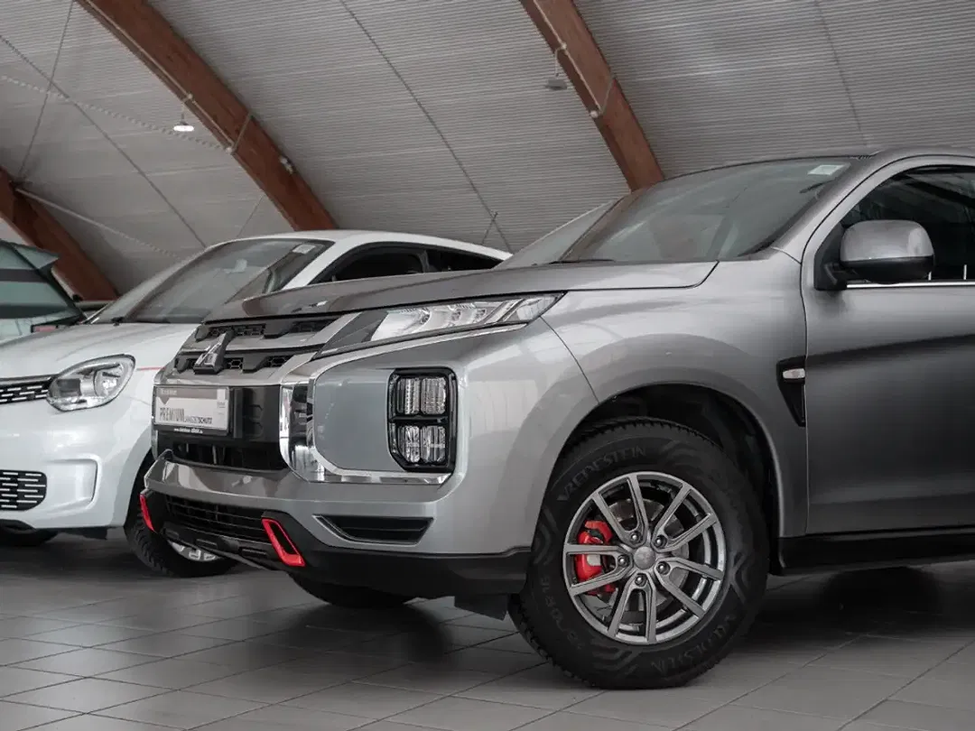 Mitsubishi ASX - Thumbnail 3