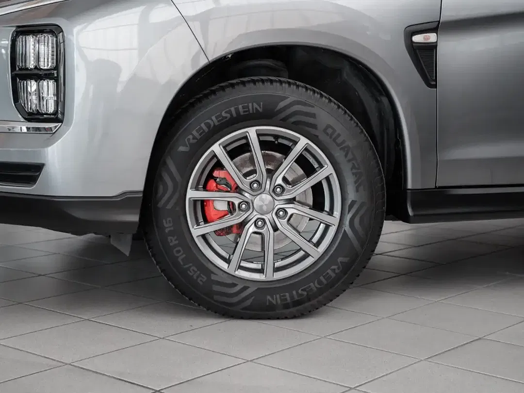 Mitsubishi ASX - Thumbnail 4