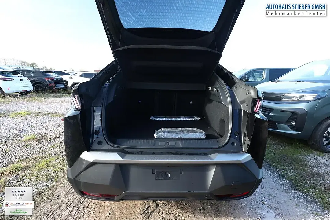 Peugeot 3008 - Thumbnail 10