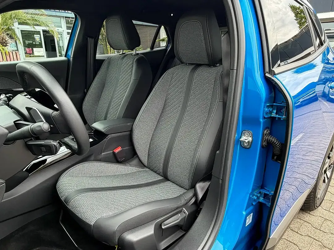 Peugeot 2008 - Thumbnail 9