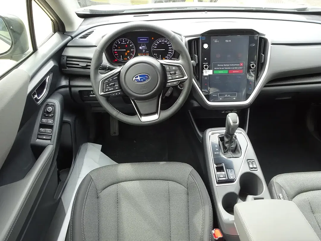 Subaru Crosstrek - Thumbnail 12