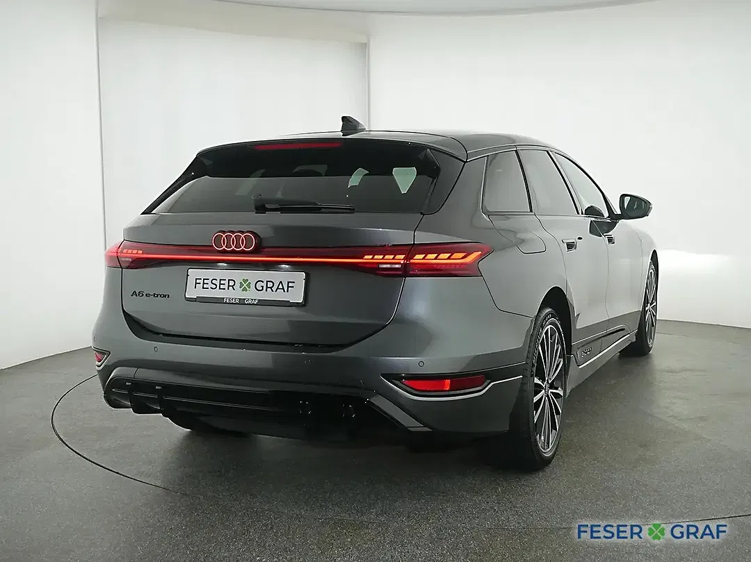 Audi A6 - Thumbnail 2