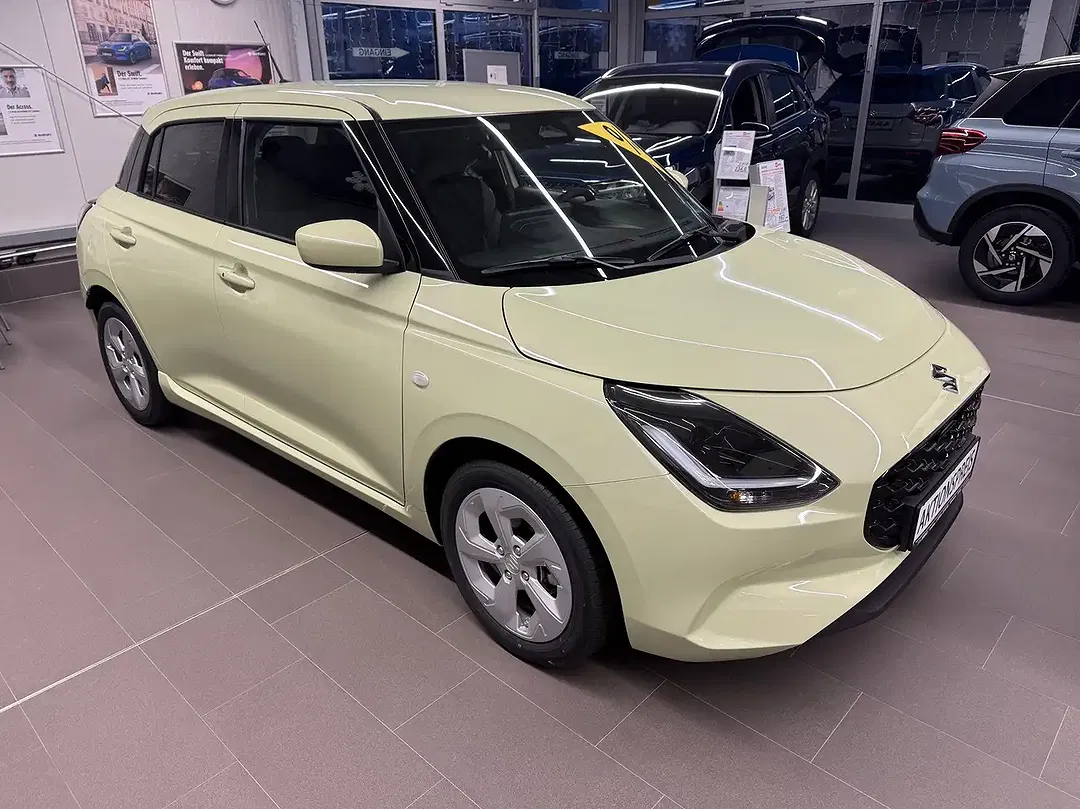 Suzuki Swift - Thumbnail 11