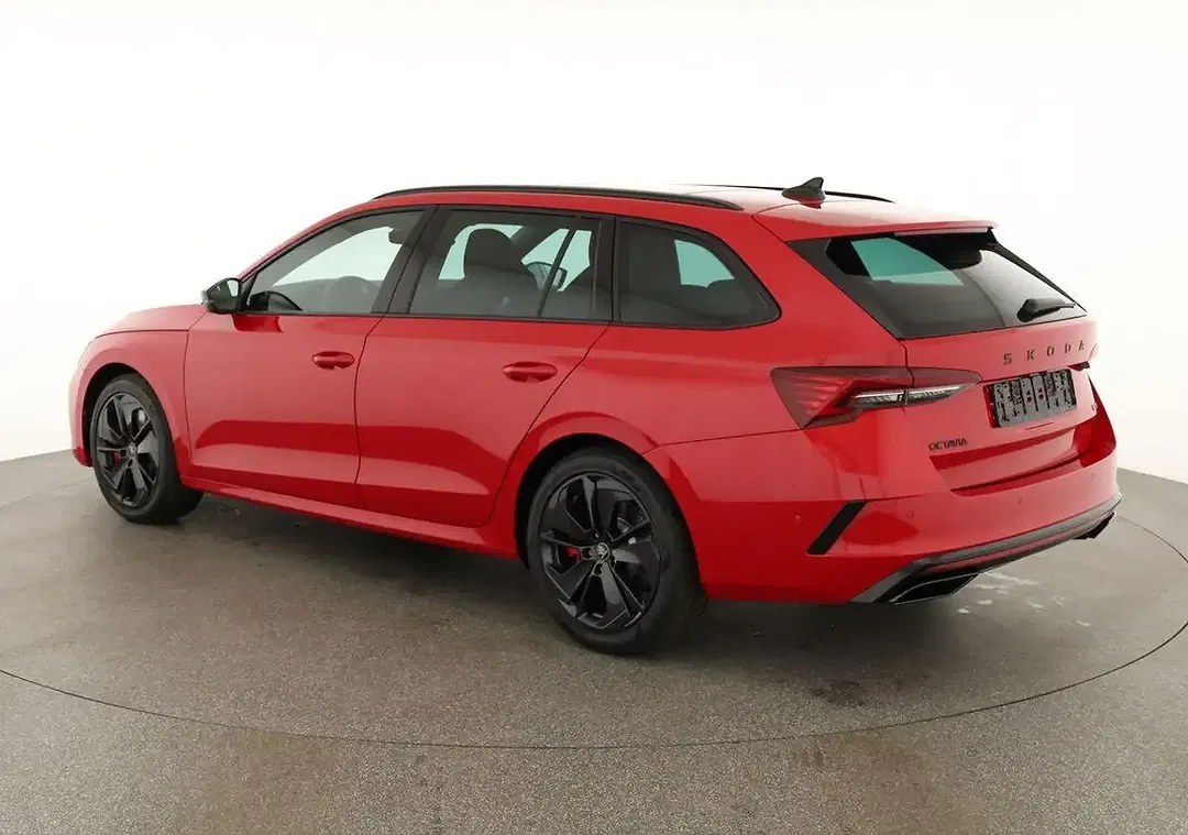 Skoda Octavia - Thumbnail 3