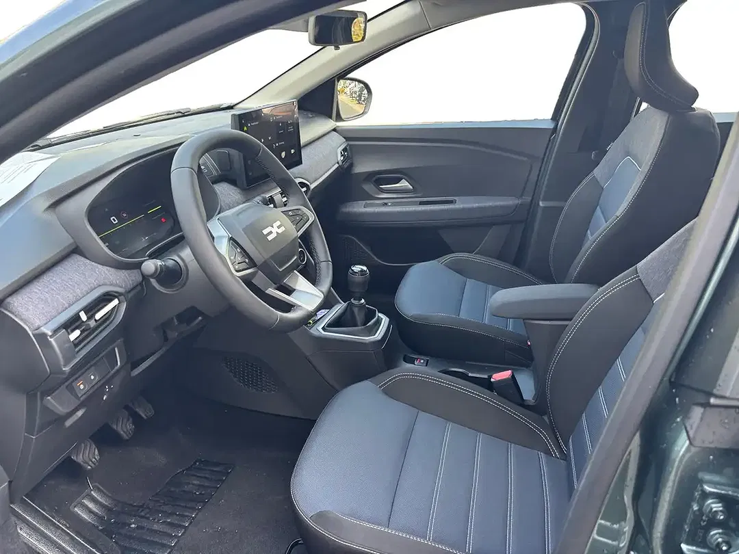 Dacia Sandero - Thumbnail 10