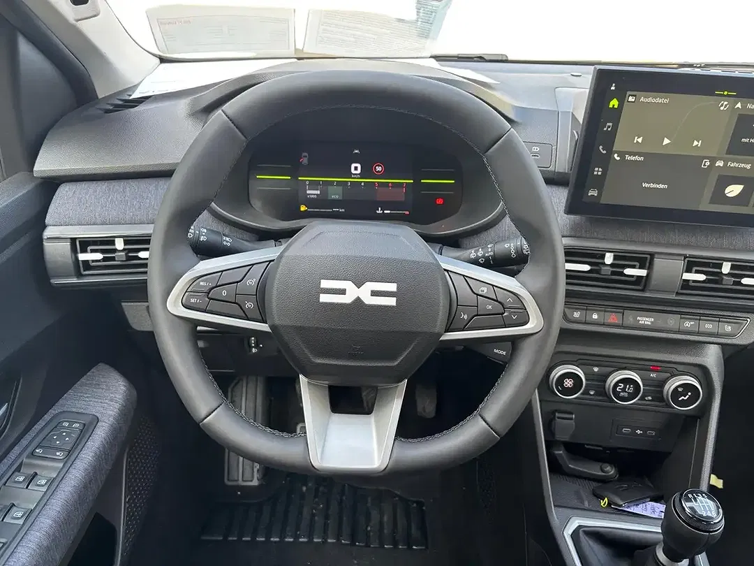 Dacia Sandero - Thumbnail 13
