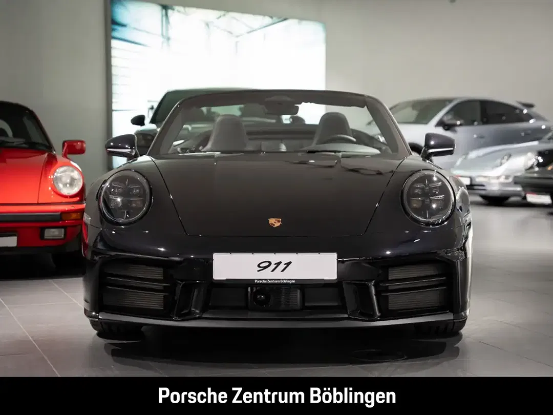 Porsche 992 - Thumbnail 10