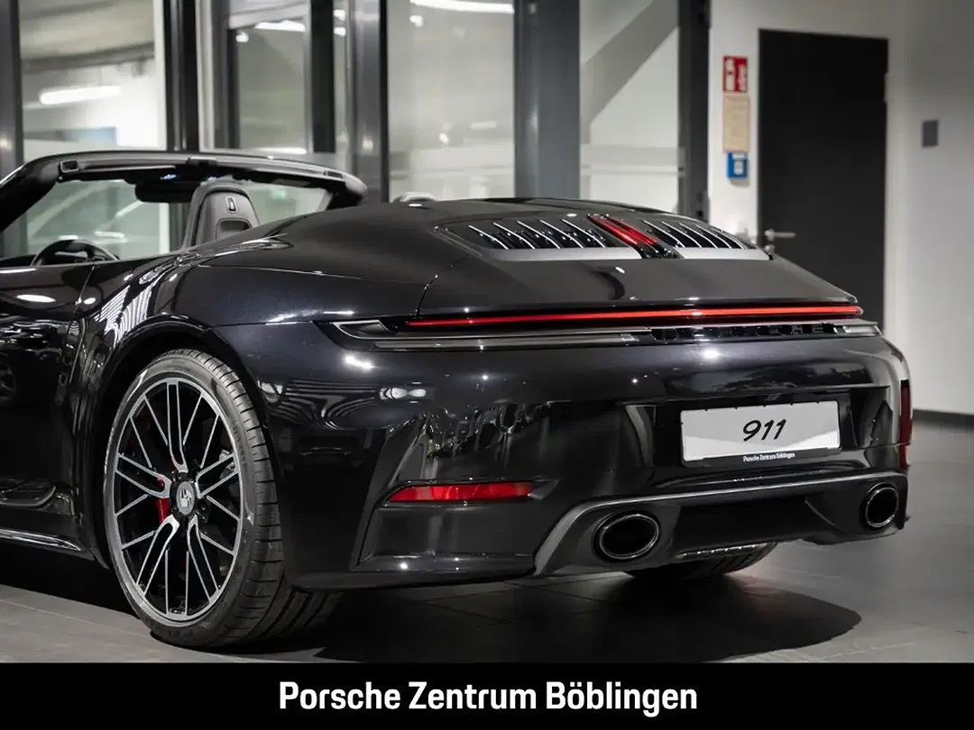 Porsche 992 - Thumbnail 13