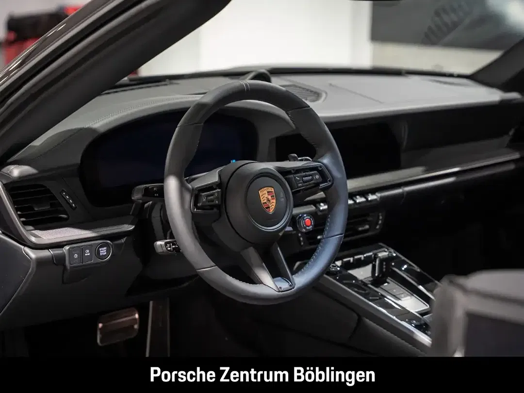 Porsche 992 - Thumbnail 8