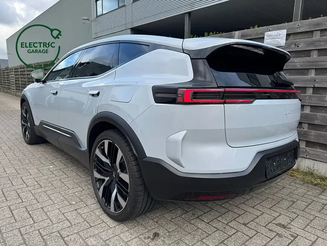 Polestar 3 - Thumbnail 3