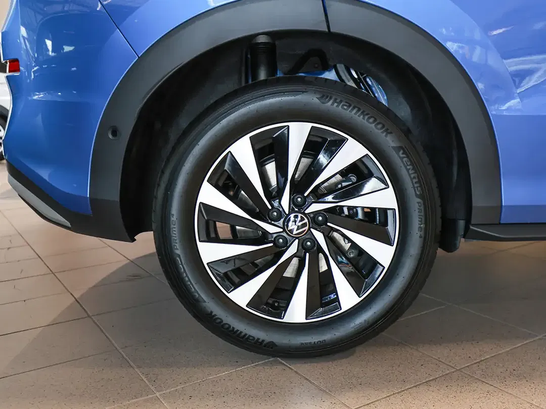 Volkswagen T-Roc - Thumbnail 7