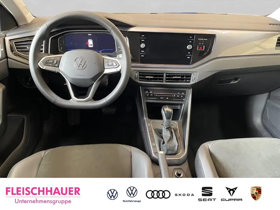 Volkswagen Polo - Thumbnail 10