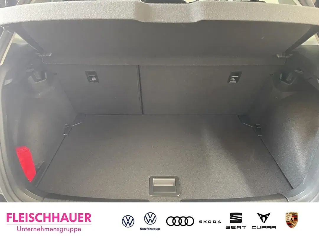 Volkswagen Polo - Thumbnail 6