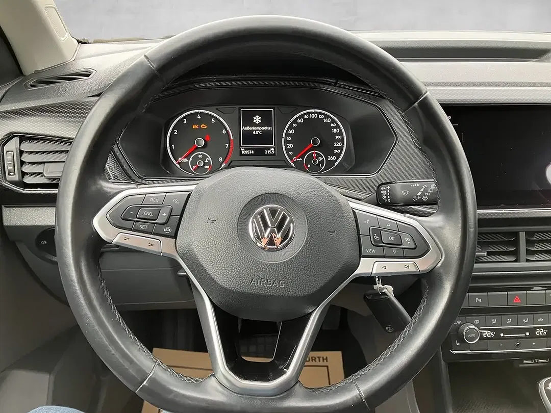 Volkswagen T-Cross - Thumbnail 12