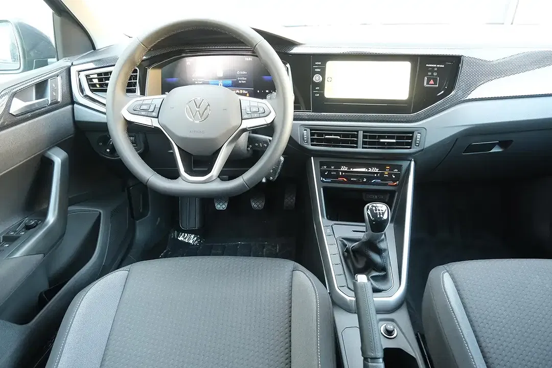 Volkswagen Polo - Thumbnail 10