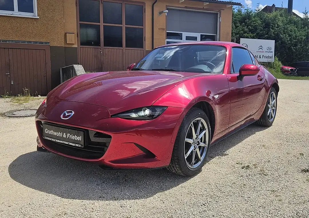 Mazda MX-5 - Thumbnail 2