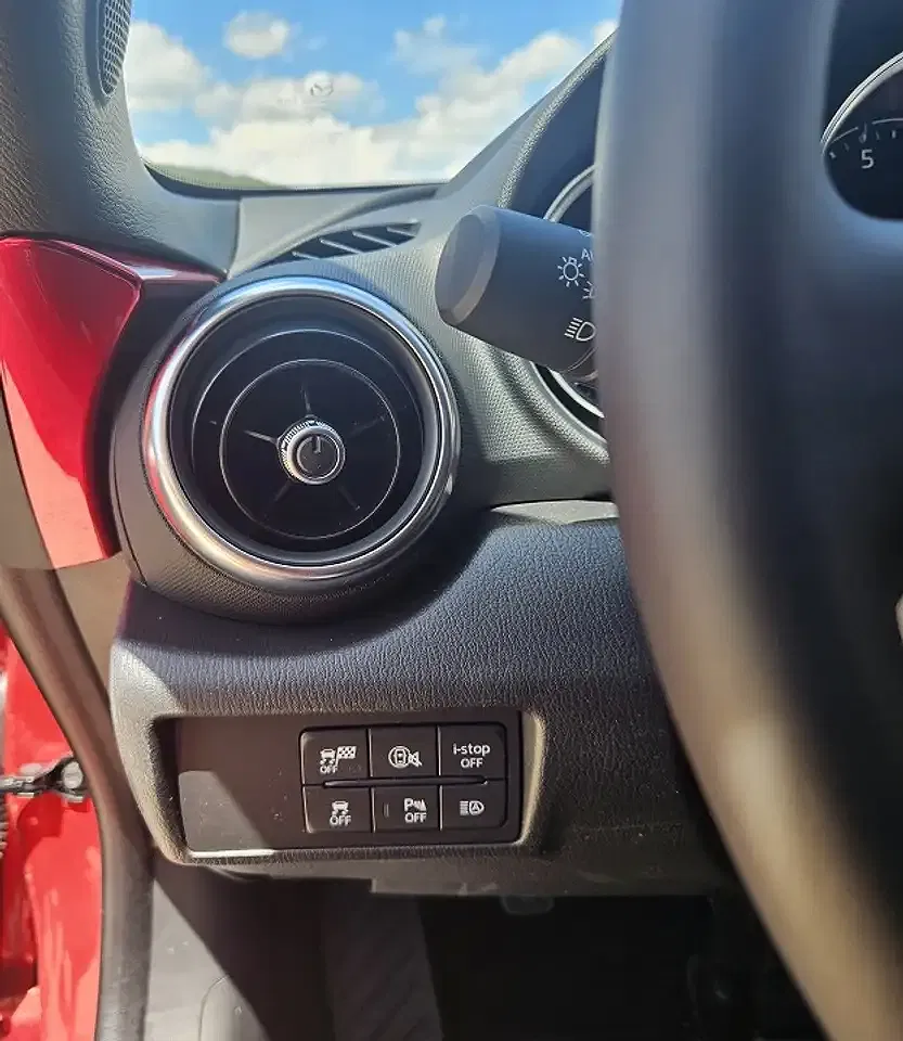 Mazda MX-5 - Thumbnail 7