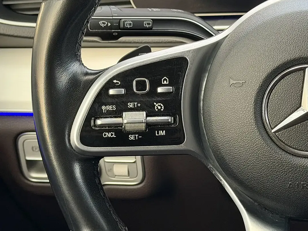 Mercedes-Benz GLE 350 - Thumbnail 11