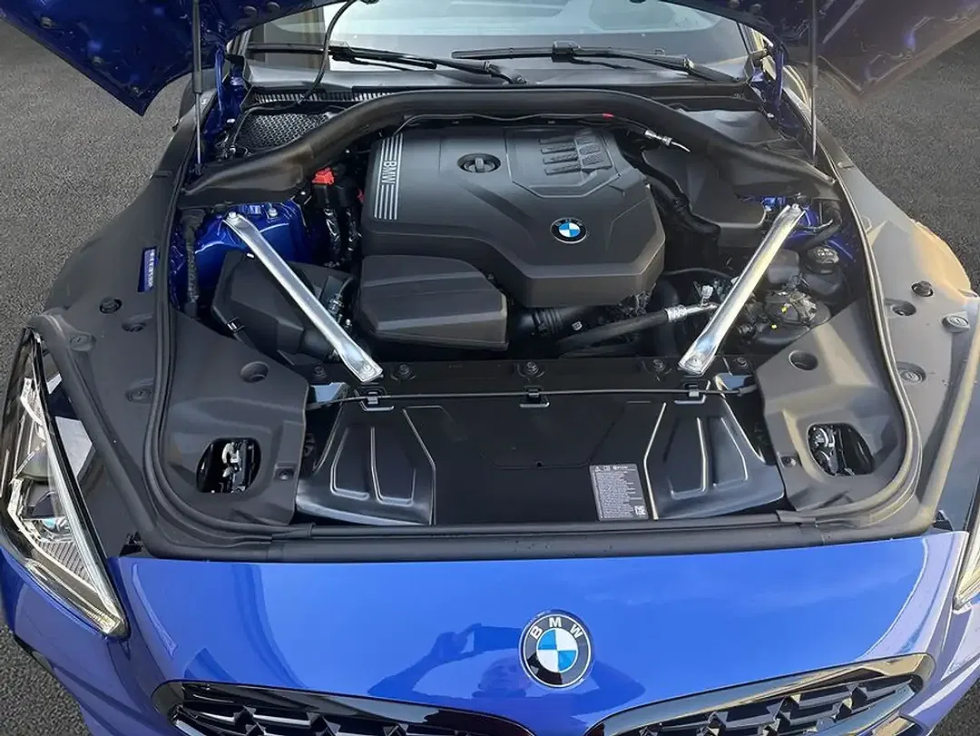 BMW Z4 - Thumbnail 8