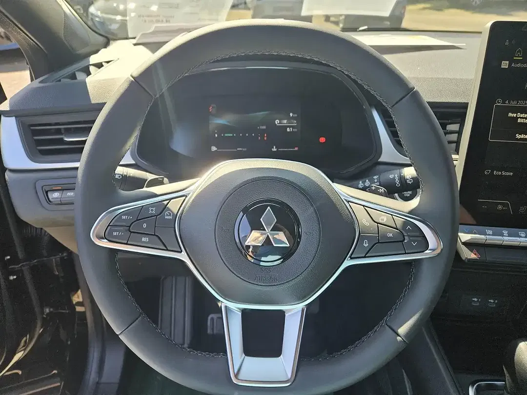 Mitsubishi ASX - Thumbnail 6