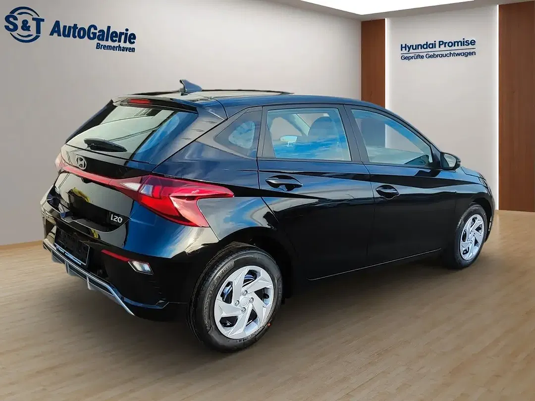 Hyundai i20 - Thumbnail 3