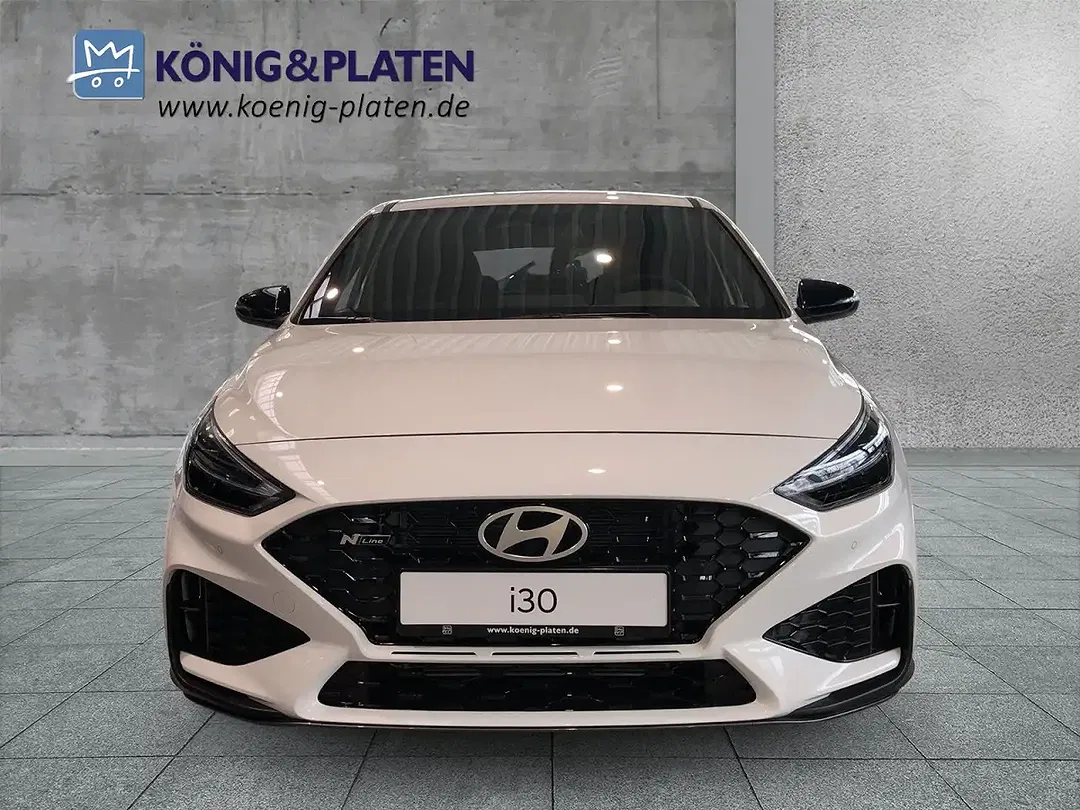 Hyundai i30 - Thumbnail 2
