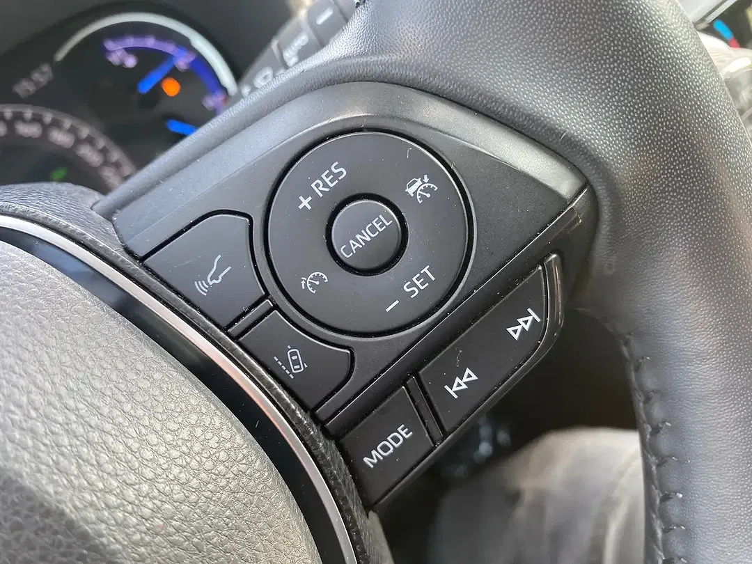 Toyota RAV 4 - Thumbnail 14