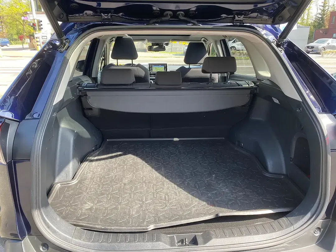 Toyota RAV 4 - Thumbnail 4