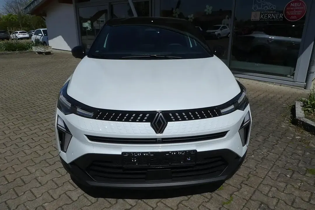 Renault Captur - Thumbnail 2